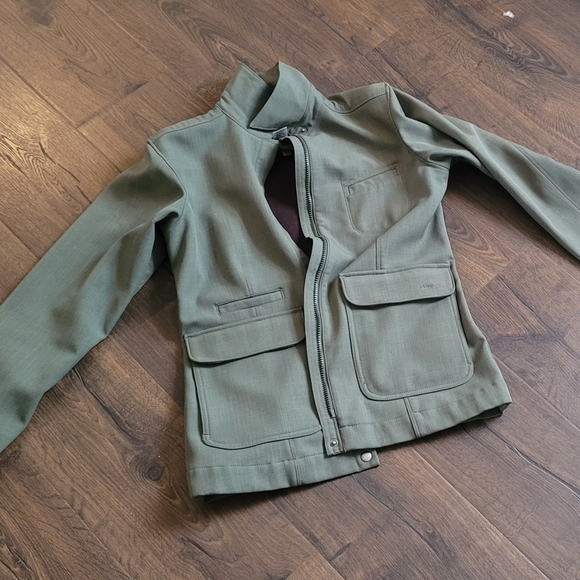 Patagonia Jackets & Blazers - Patagonia green jacket